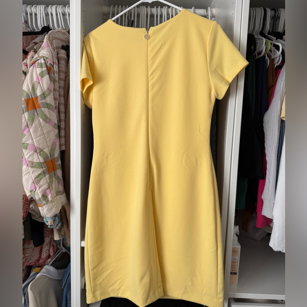 Tommy Hilfiger Yellow Short Sleeve Dress with White Trim - Picture 3 of 7
